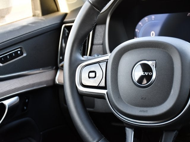 2025 Volvo XC90 B5 Plus 2025.5