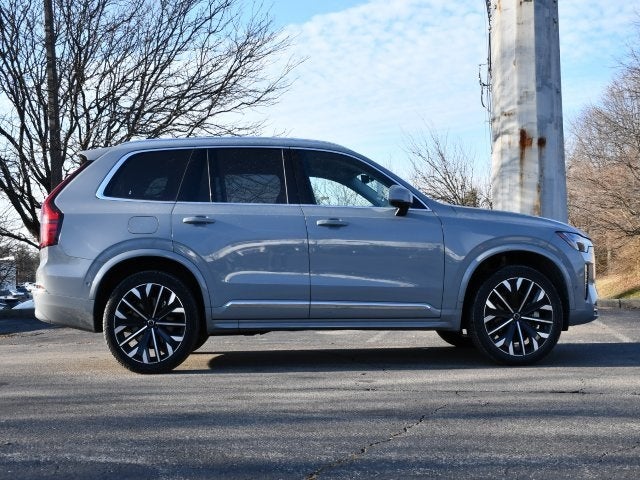 2025 Volvo XC90 B5 Plus 2025.5