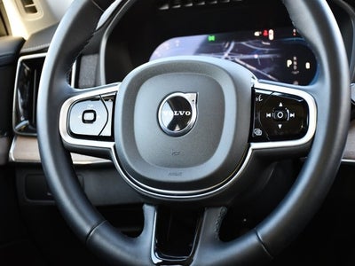 2025 Volvo XC90 B5 Plus 2025.5