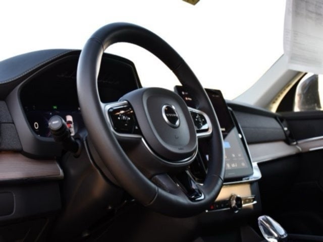 2025 Volvo XC90 B5 Plus 2025.5