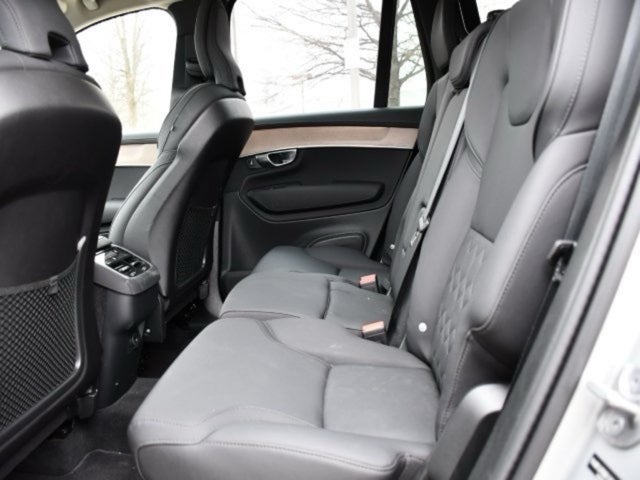 2025 Volvo XC90 B5 Plus 2025.5