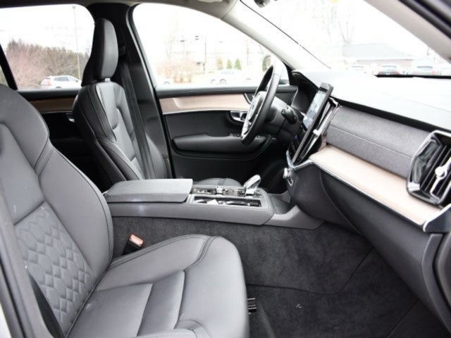 2025 Volvo XC90 B5 Plus 2025.5