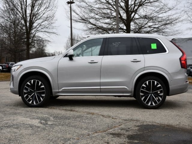 2025 Volvo XC90 B5 Plus 2025.5