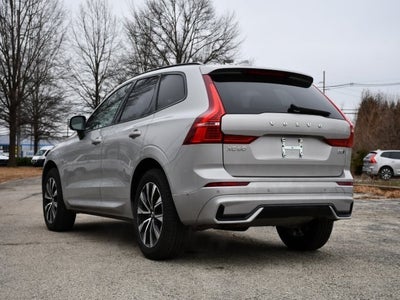 2025 Volvo XC60 B5 Plus