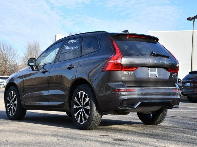 2025 Volvo XC60 B5 Plus