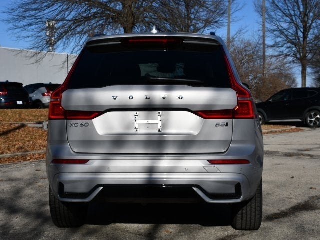 2025 Volvo XC60 B5 Plus