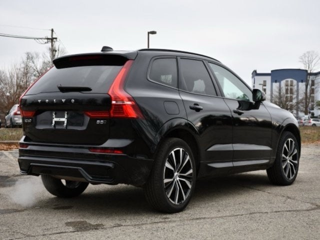 2025 Volvo XC60 B5 Plus