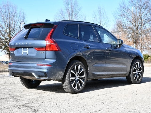 2025 Volvo XC60 B5 Plus