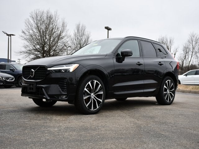 2025 Volvo XC60 B5 Plus