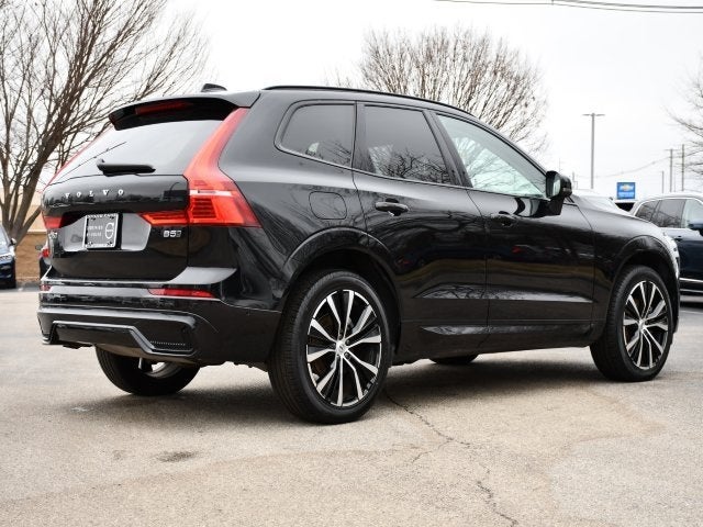 2025 Volvo XC60 B5 Plus