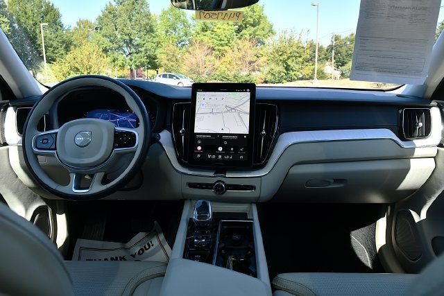 2026 Volvo XC60 B5 Ultra