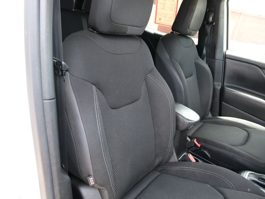 2023 Jeep Renegade Altitude