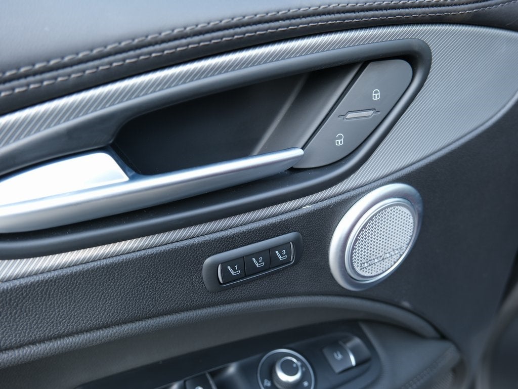 2024 Alfa Romeo Stelvio Veloce