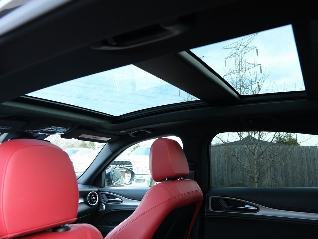 2024 Alfa Romeo Stelvio Veloce