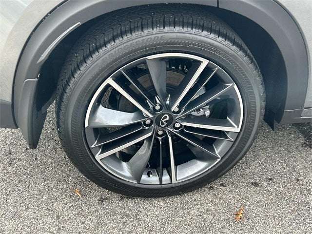 2025 INFINITI QX55 ESSENTIAL