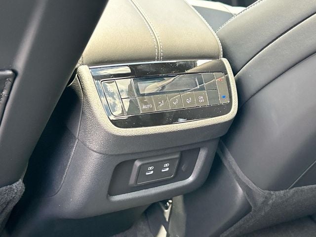 2027 INFINITI QX65 LUXE