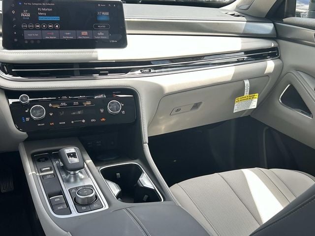 2027 INFINITI QX60 LUXE