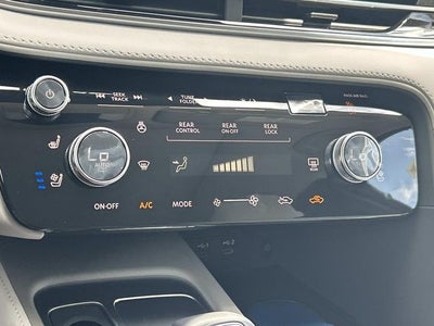 2027 INFINITI QX60 LUXE