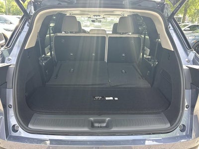 2027 INFINITI QX60 LUXE