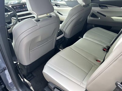 2027 INFINITI QX60 LUXE