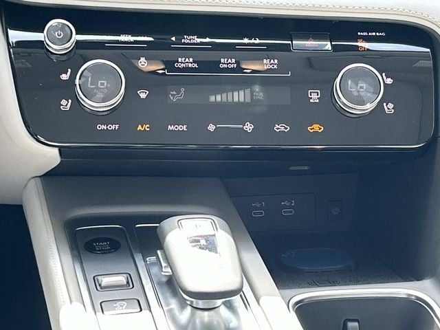 2027 INFINITI QX60 LUXE
