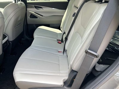 2027 INFINITI QX60 LUXE