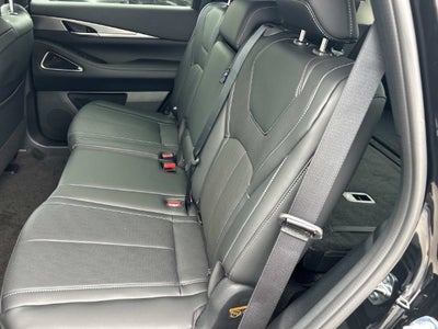 2027 INFINITI QX60 LUXE