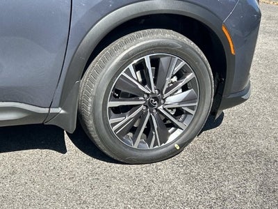 2027 INFINITI QX60 LUXE