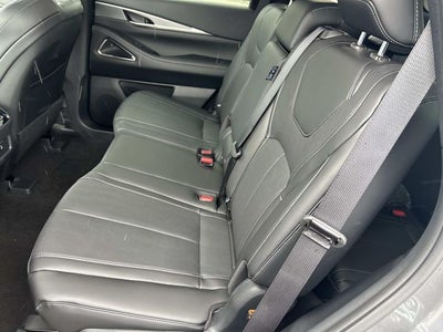 2027 INFINITI QX60 LUXE