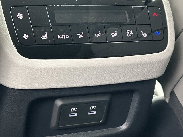 2027 INFINITI QX60 LUXE