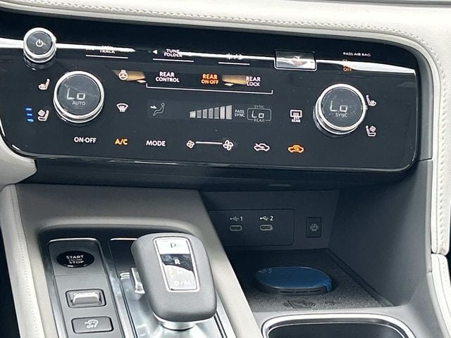 2027 INFINITI QX60 LUXE