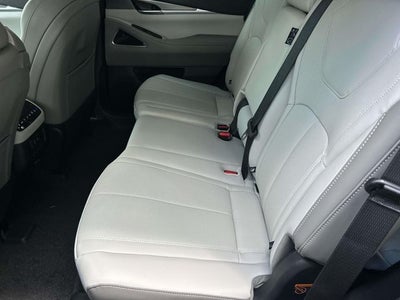 2027 INFINITI QX60 LUXE