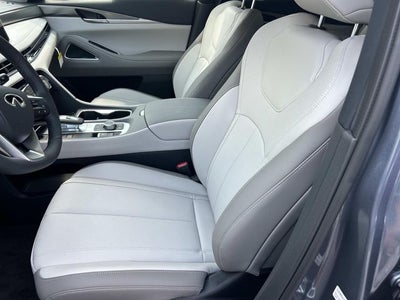 2027 INFINITI QX60 LUXE