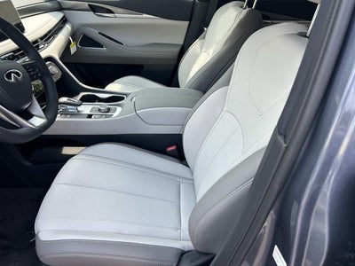 2027 INFINITI QX60 LUXE