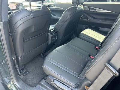 2027 INFINITI QX60 LUXE