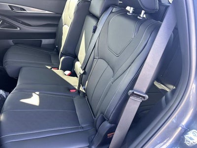2026 INFINITI QX60 LUXE