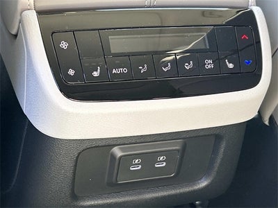 2026 INFINITI QX60 LUXE