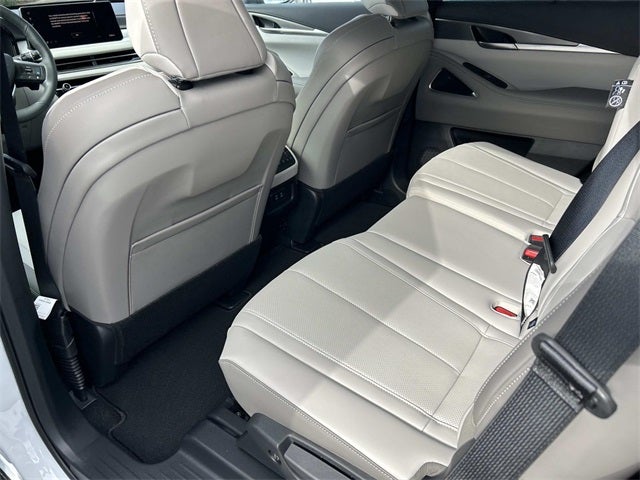 2026 INFINITI QX60 LUXE W/ TUXEDO PKG