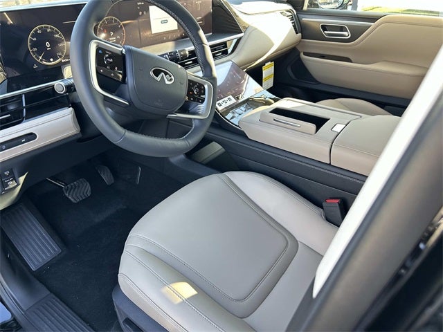 2026 INFINITI QX80 PURE