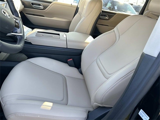 2026 INFINITI QX80 PURE