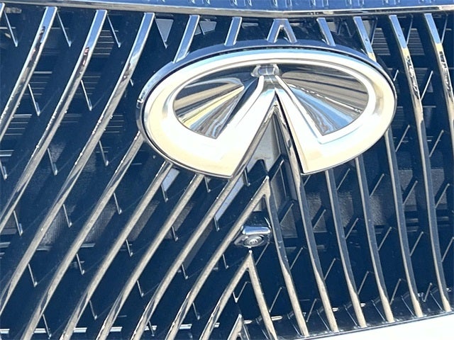 2026 INFINITI QX80 PURE