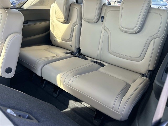 2026 INFINITI QX80 PURE