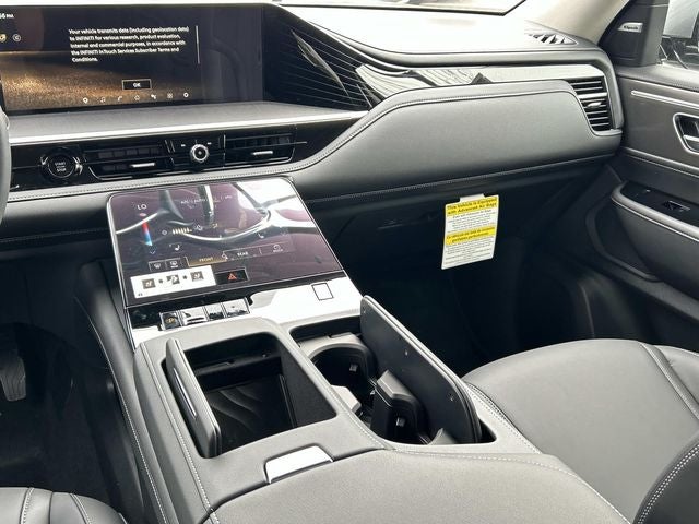 2026 INFINITI QX80 PURE