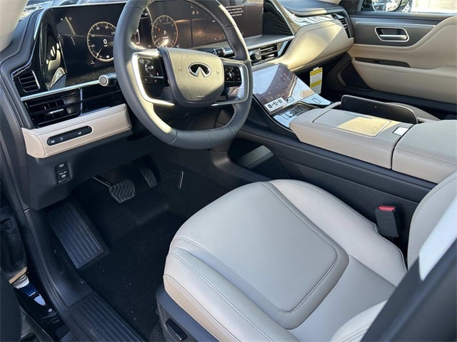 2026 INFINITI QX80 PURE