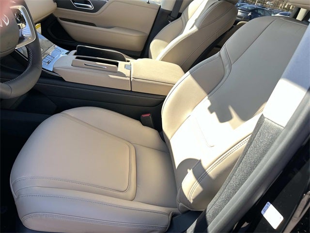 2026 INFINITI QX80 PURE