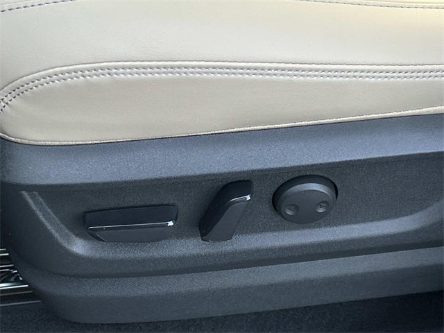 2026 INFINITI QX80 PURE W/ SPLIT BENCH