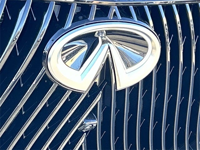 2026 INFINITI QX80 PURE W/ SPLIT BENCH