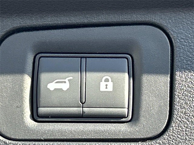 2026 INFINITI QX80 PURE W/ SPLIT BENCH