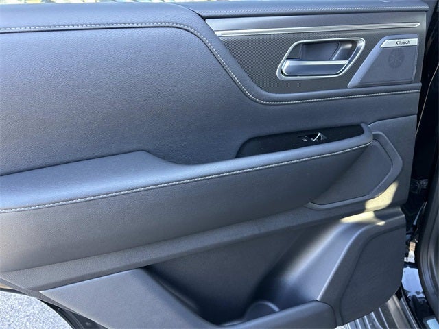 2026 INFINITI QX80 PURE W/ SPLIT BENCH