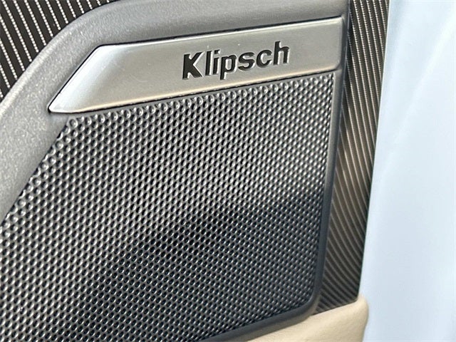 2026 INFINITI QX80 PURE W/ SPLIT BENCH